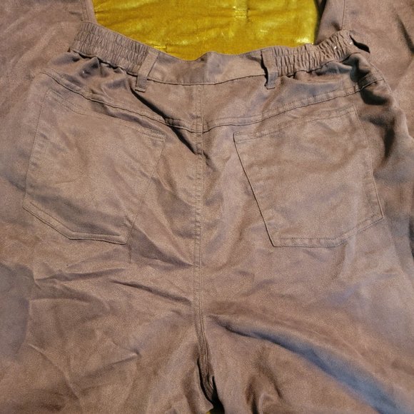 Cabincreek Brown Pants - Picture 4 of 4